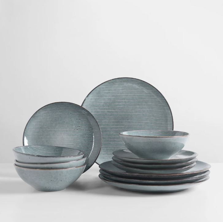 The Valen Dinner Set