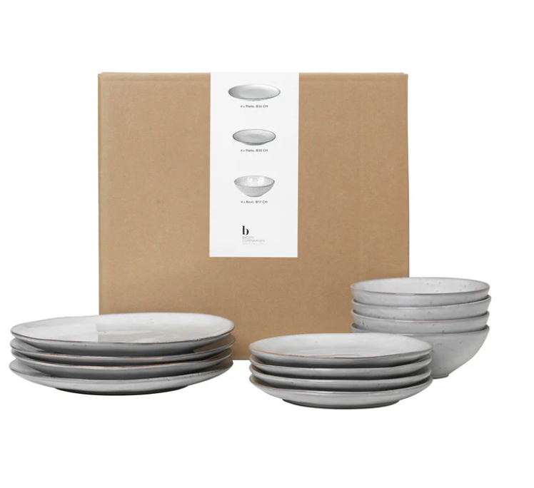 The FirstLight Dinner Set
