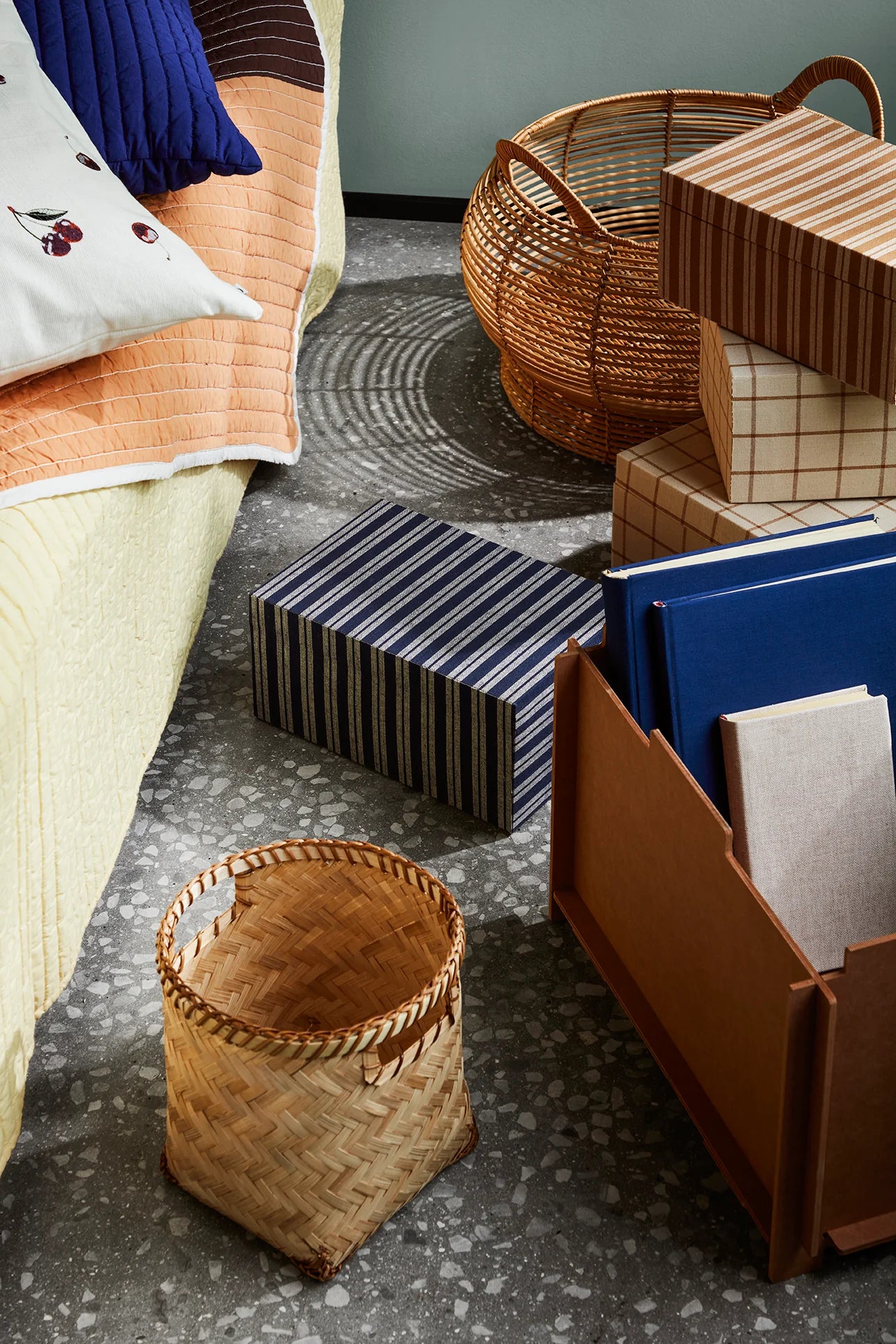 🗃 The Lystra Keep