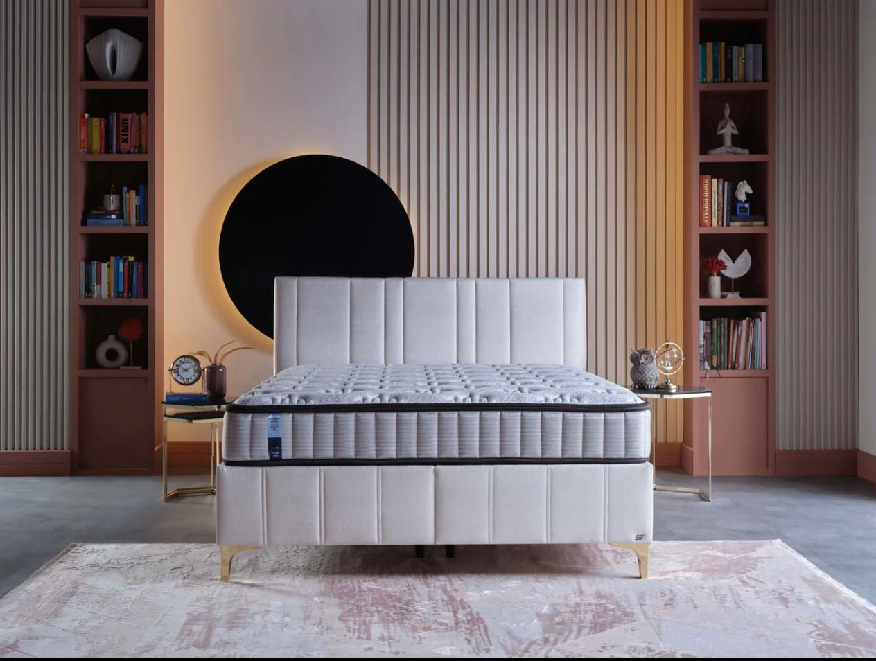 🛏 The Eldryn Ottoman Frame