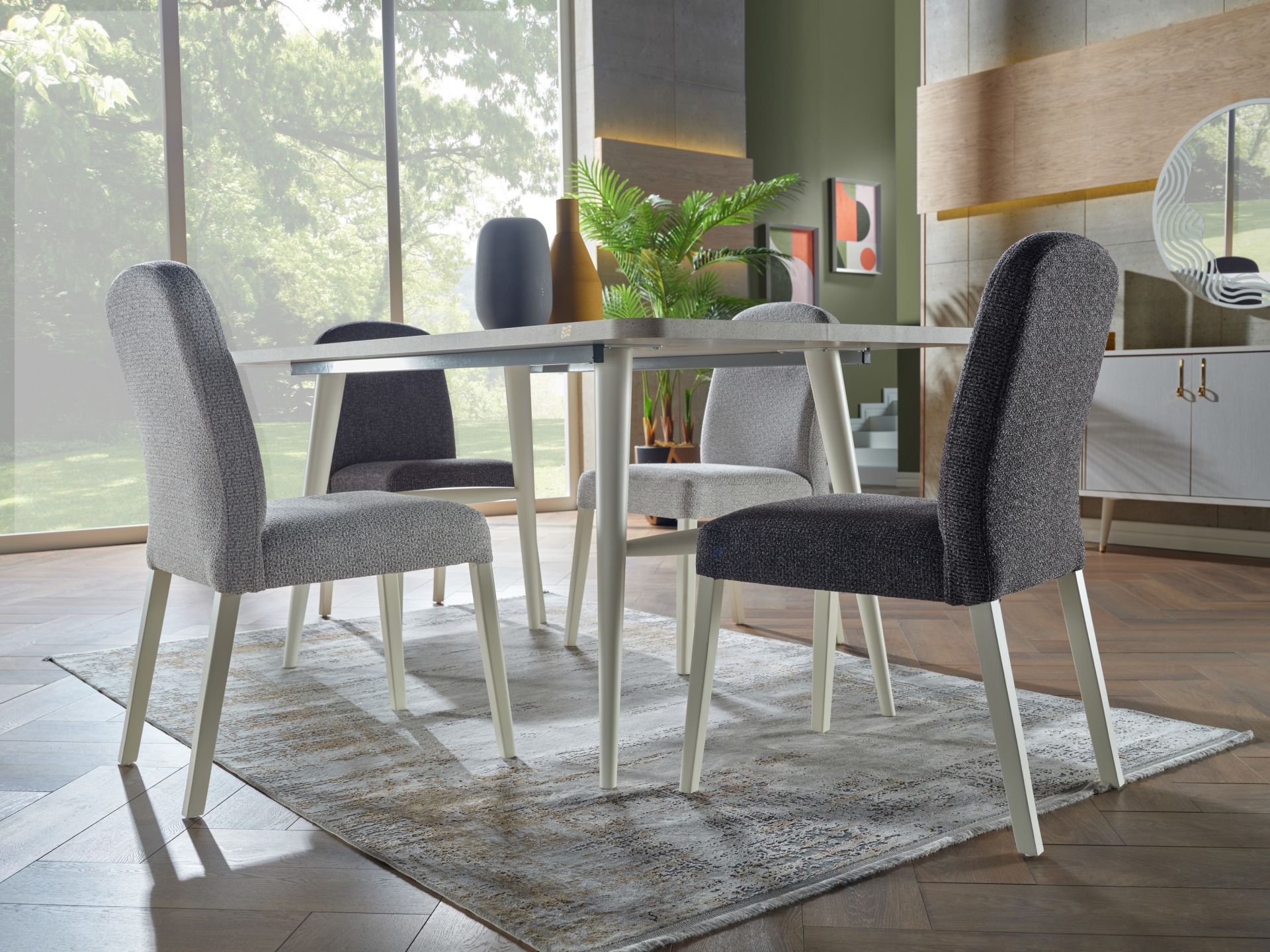 The Halviera Dining Table