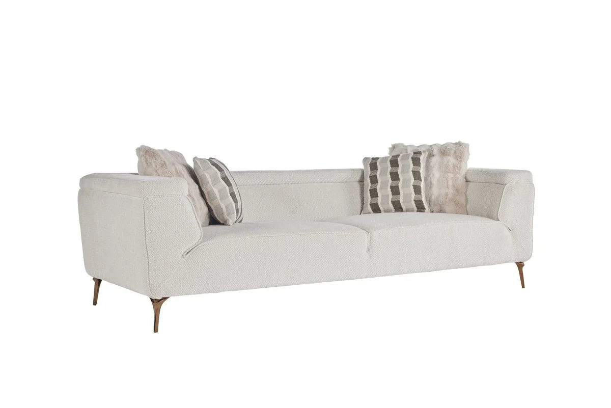 🤍 The Aloura Form