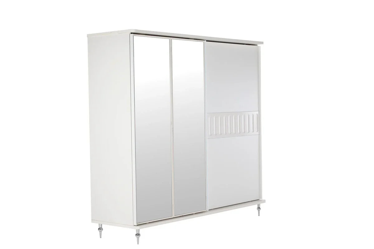 The Aurélian Mirror Guard