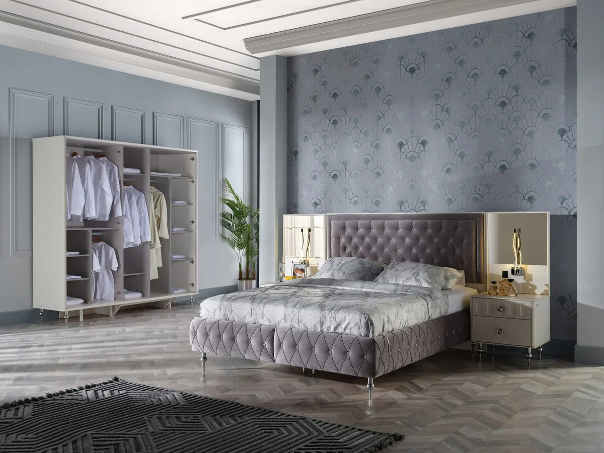 The Aurélian Mirror Guard