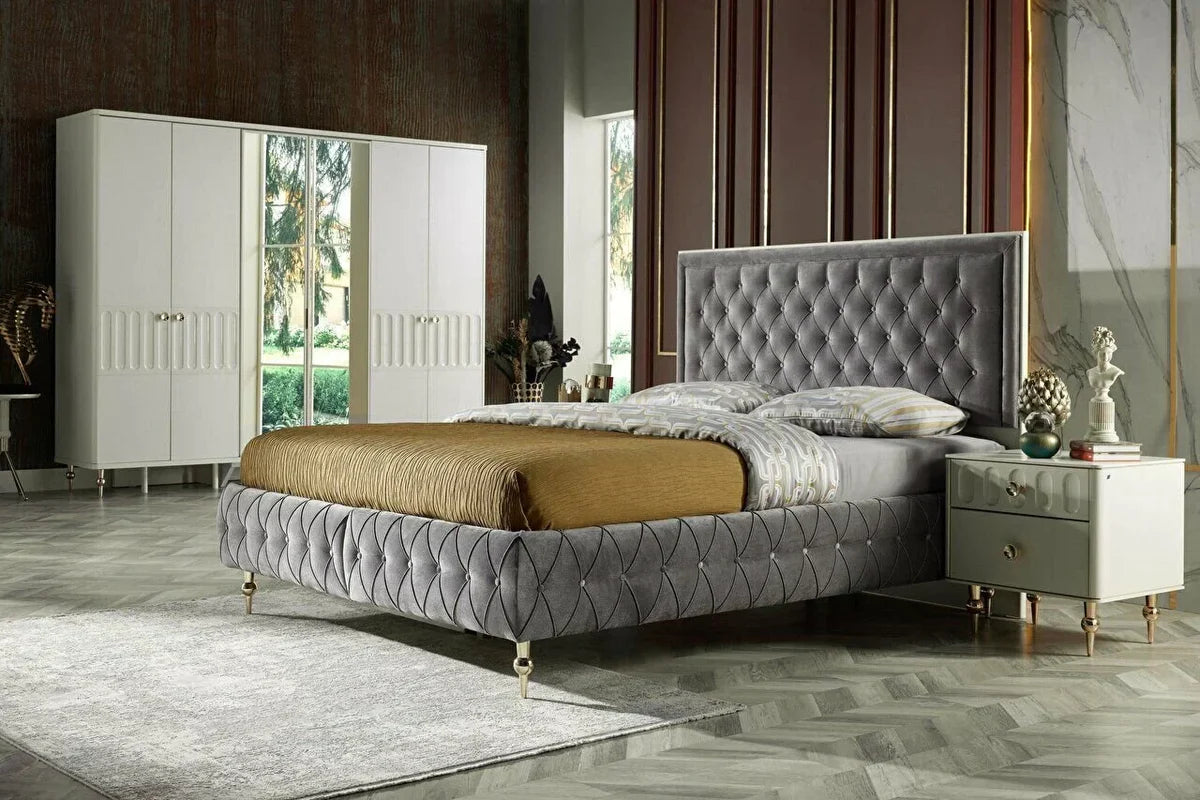 🛏 The Avyssia Winged Frame