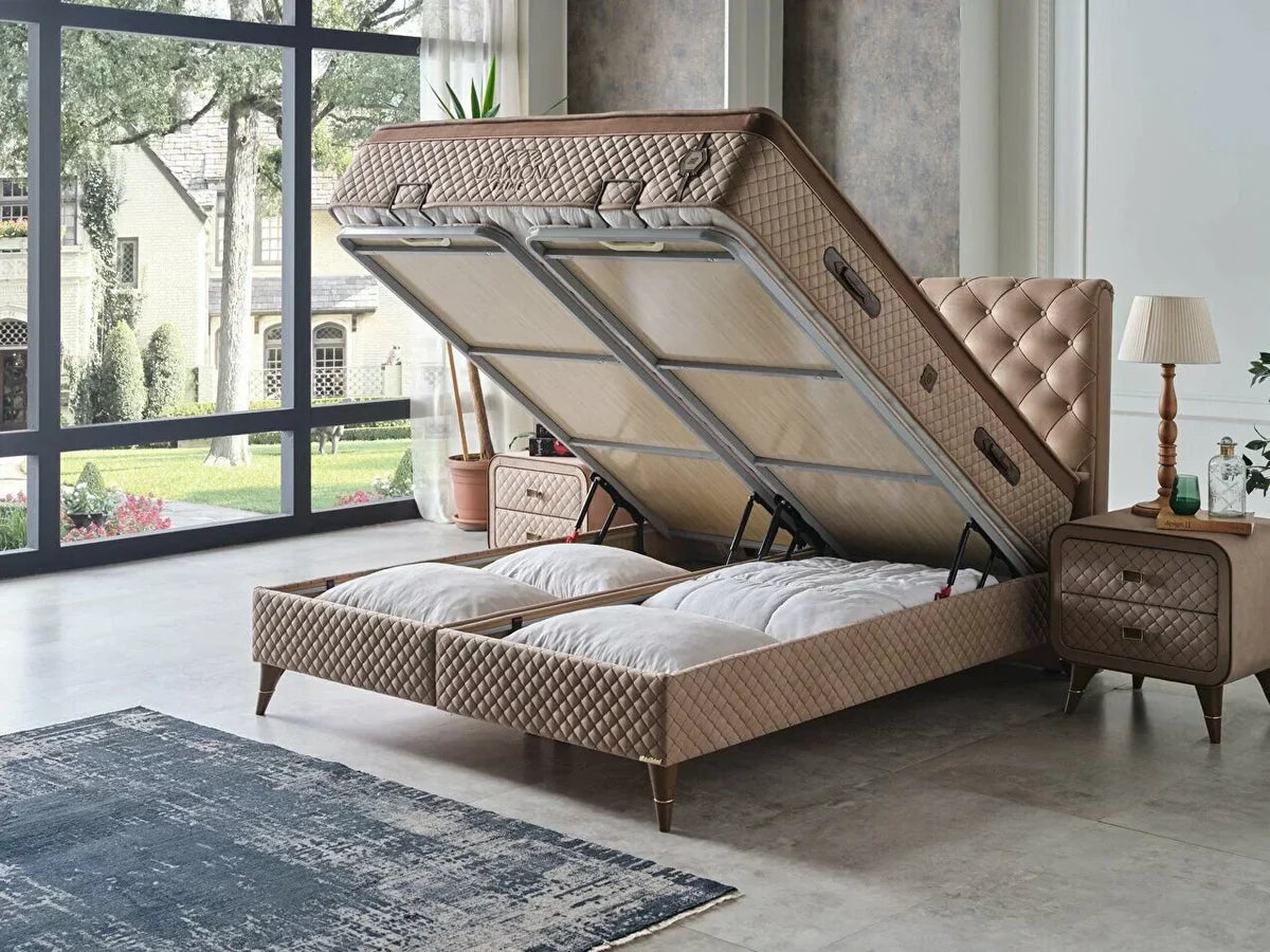 The Elarien Winged Jewel