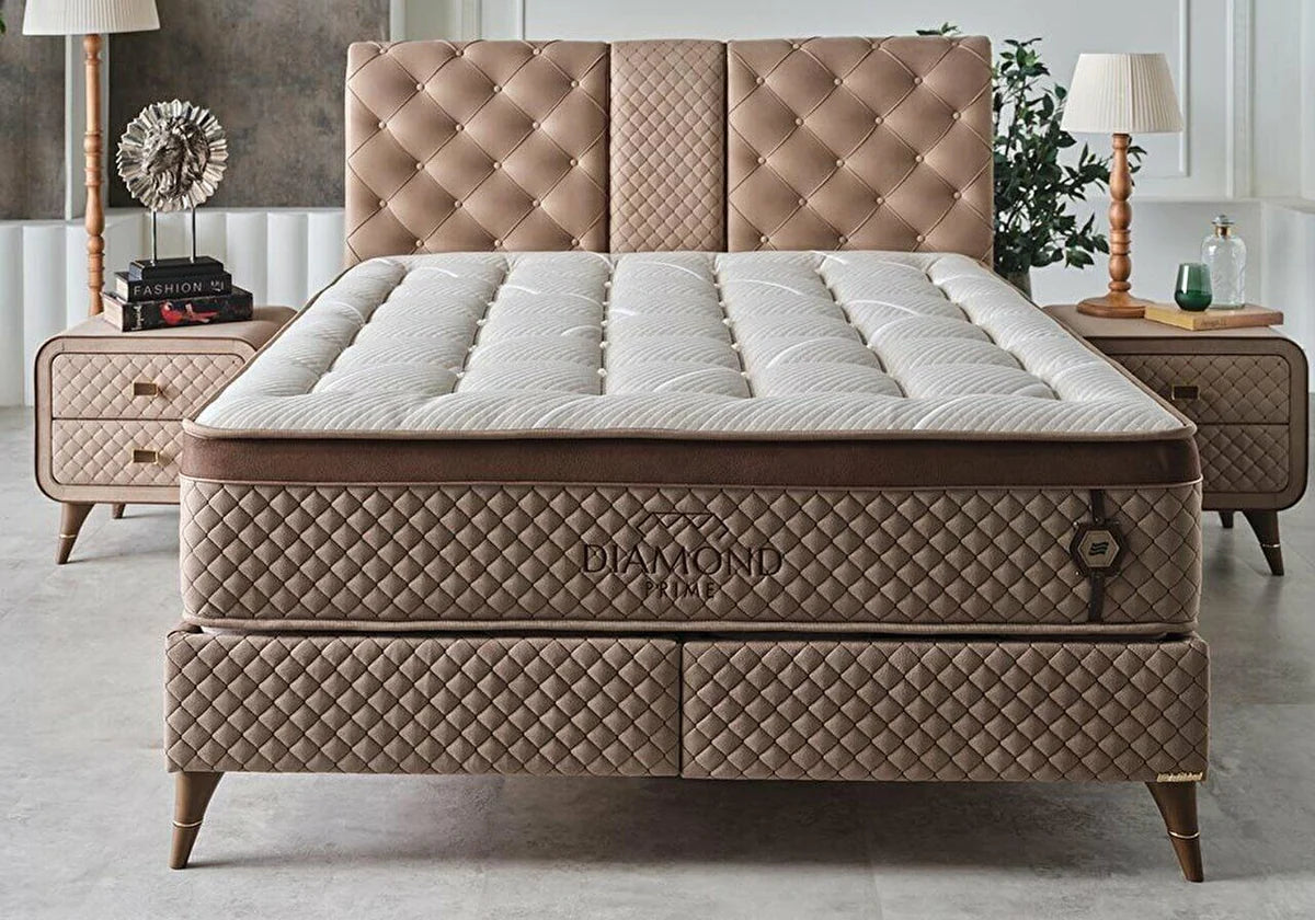 The Elarien Winged Jewel