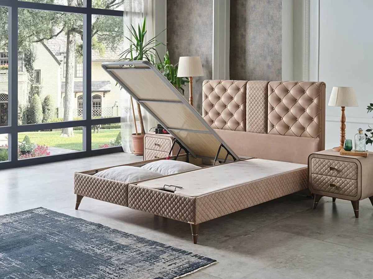 The Elarien Winged Jewel