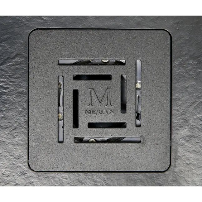 The Halvyr Recess Prism