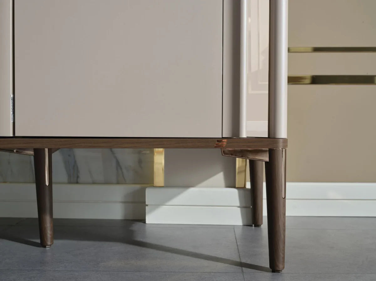 The Aurion Crown Chamber