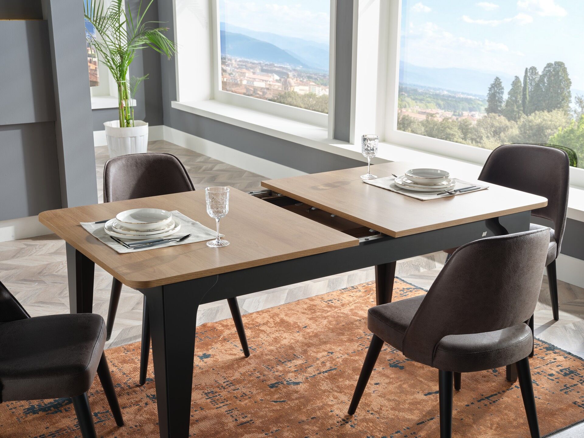 The Valen Dining Table